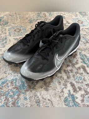 Nike Men's Alpha Huarache 4
Keystone Baseball Cleats size 16 new without tags